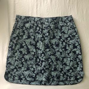 Duluth Trading Co skort navy/turquoise size 18